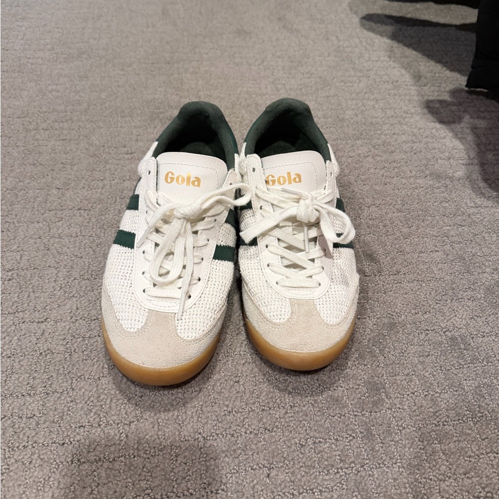 Gola White Sneakers with Green Stripes and Gum Sole